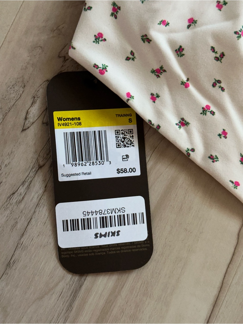 SKIMS NIKE Cream Floral Scoop Sports Bra with Pink Rose Print NWT - Picture 2 of 3